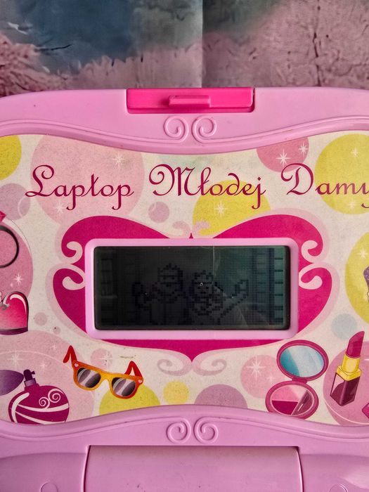 Interaktywny laptop edukacyjny "Laptop Młodej Damy"