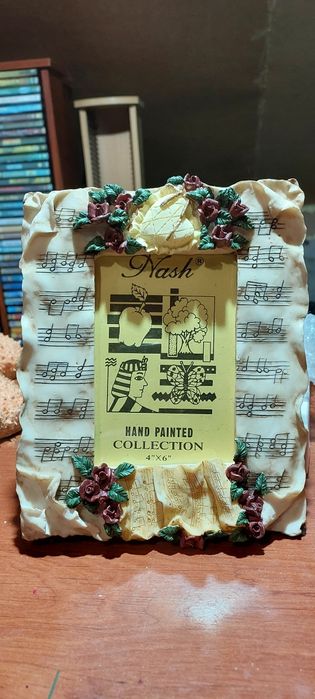 Vendo 6 molduras para fotografias novas