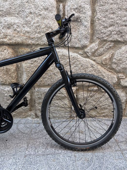 Bicicleta SCOTT Voltage YZ3