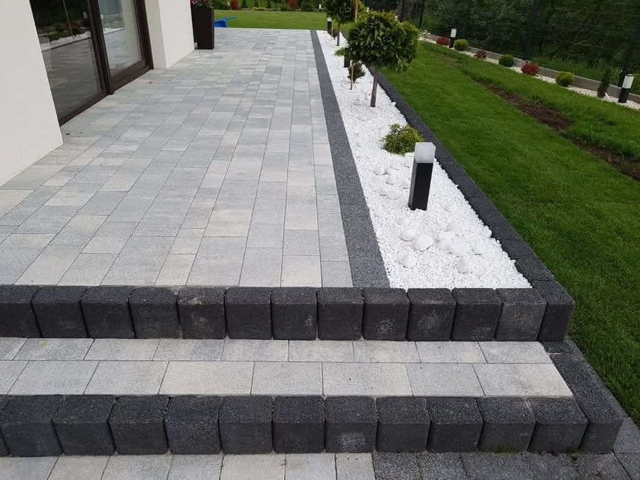 Układanie kostki brukowej