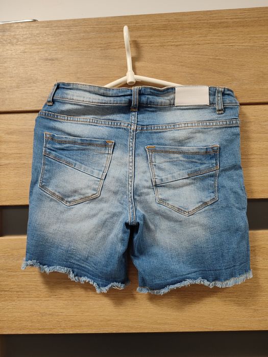 Jeansowe spodenki Diverse S