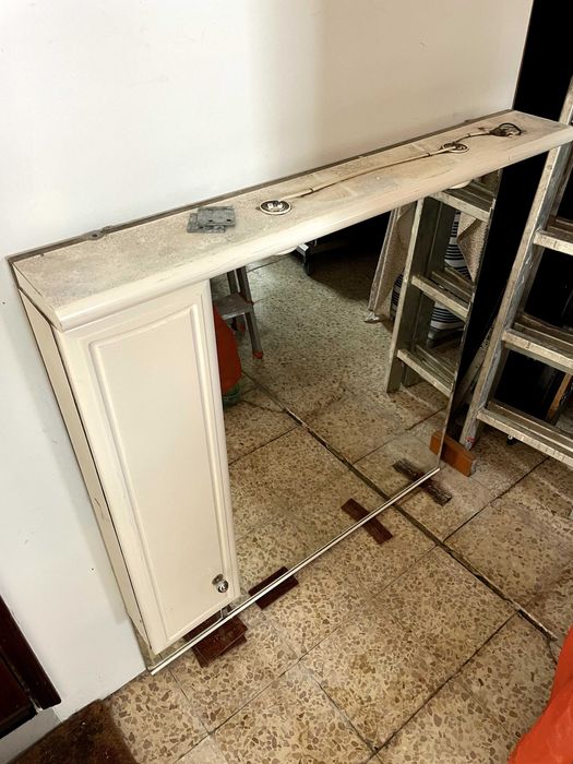 3 Espelhos de Casa de Banho