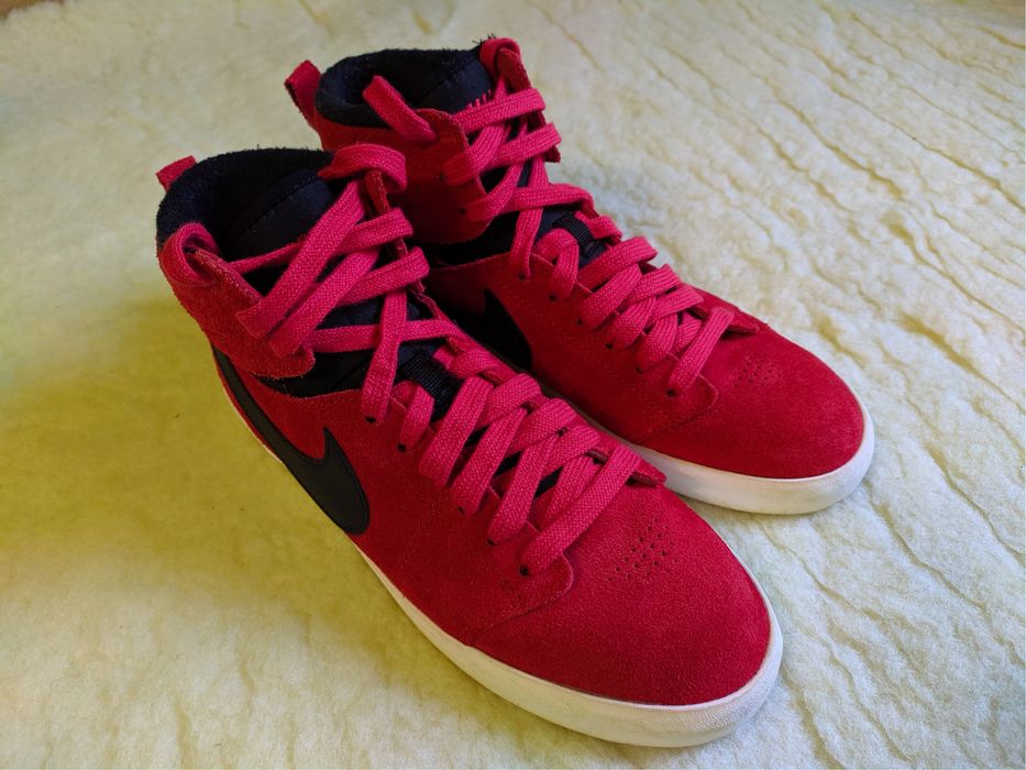 Кросівки  Nike  535656 600
