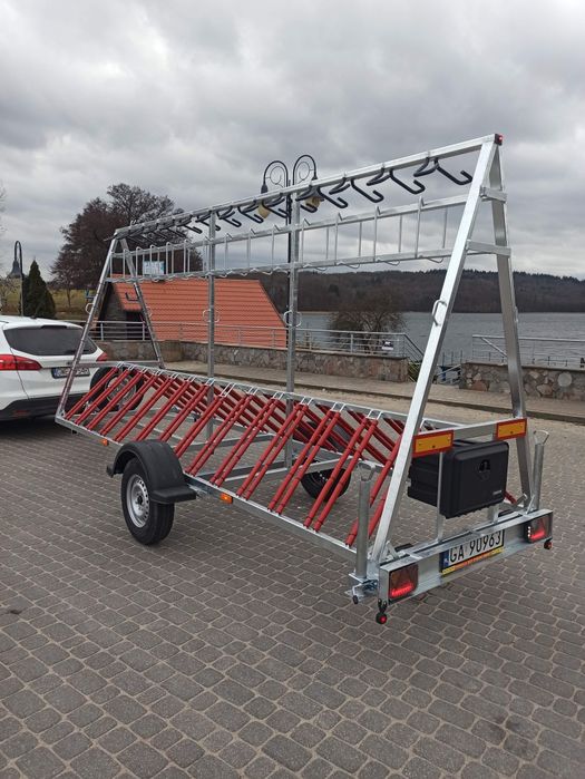 Przyczepa do przewozu 16 rowerów