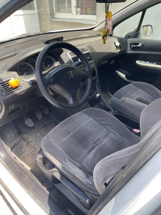 Продам Пежо 307 2.0HDI