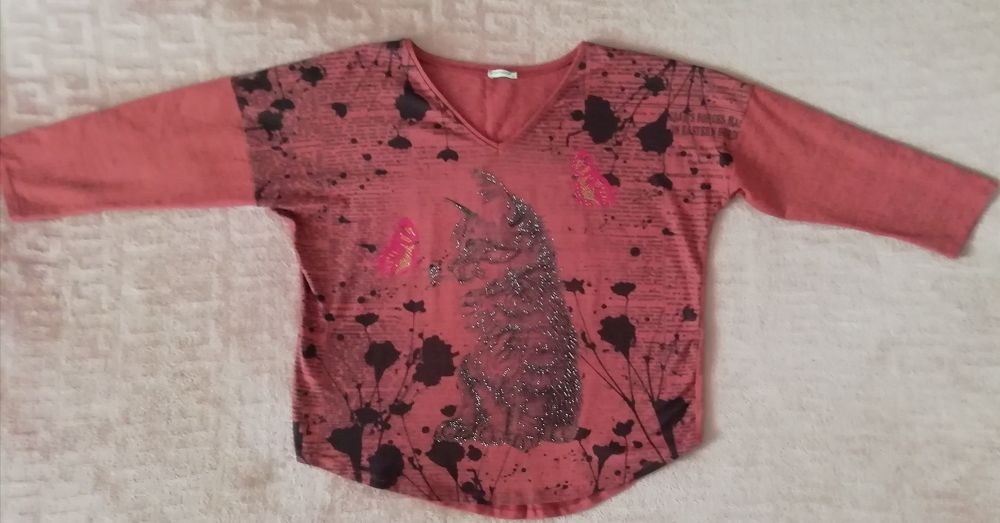 Кофта тонкая. Стиль "летучая мышь"