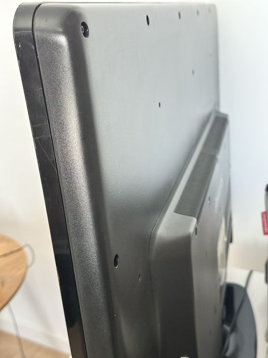 Telewizor PHILIPS 42 cale taki jak na zdjeciu,bez kartonu.