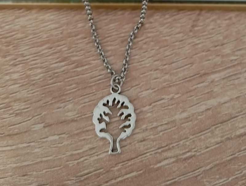 Fio em Aço com Amuleto Árvore da Vida
