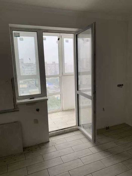 Чудова 2к квартира 71м Злагода Вербицького 1В Харківська!