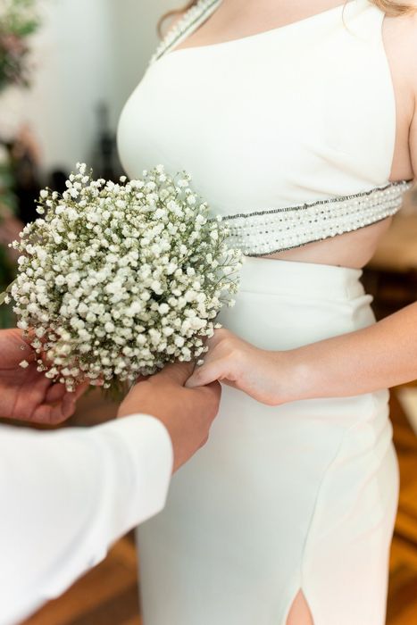 Весільне біле плаття