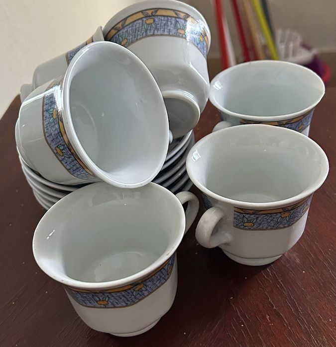 Conjunto de chá antigo