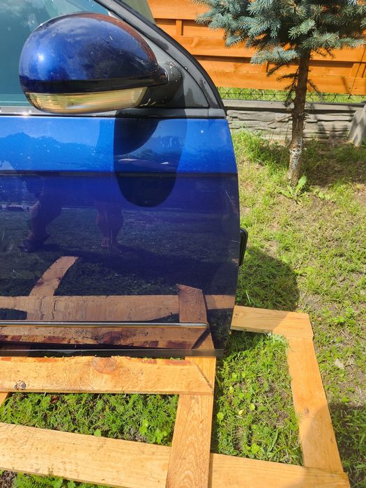 Vw passat b6 drzwi prawa strona kod lakieru ld5q