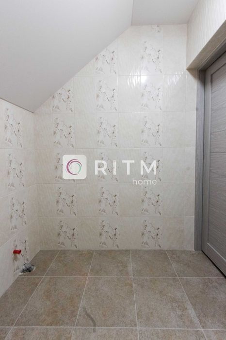 Продаж затишного будинку у Луцьку  біля річки!!!