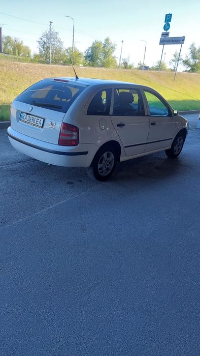 Шкода фабиа Шкода фабиа