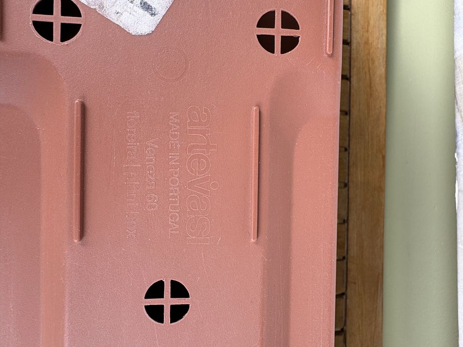 Vasos de plantas – vários tamanhos/materiáis