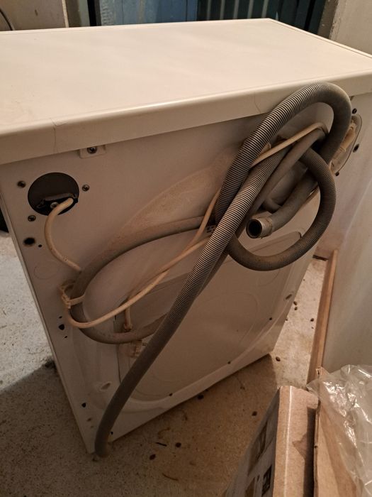 Oddam pralkę whirlpool