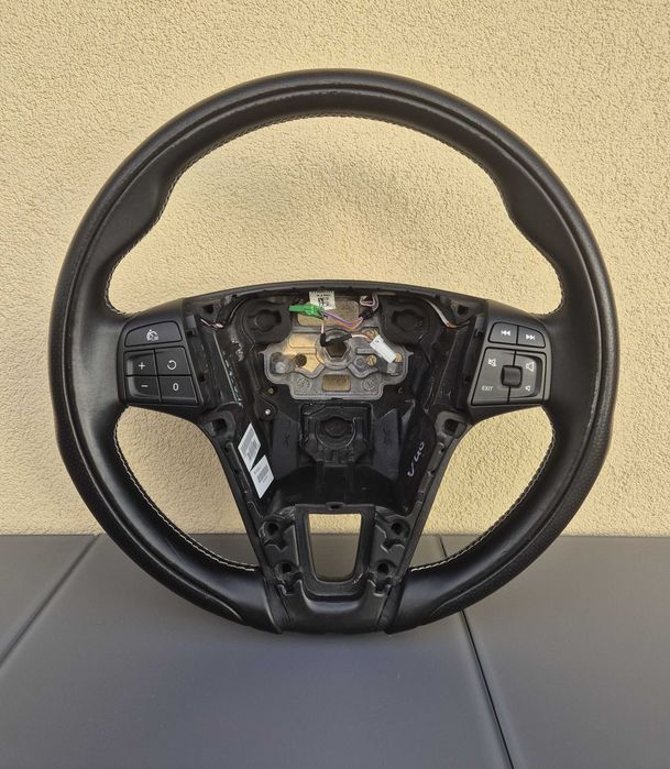 Kierownica skórzana Volvo V40