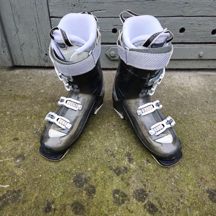 Buty narciarskie Fischer Soma Tec rozmiar 25.5 EU 39/40 wygodne sprawn