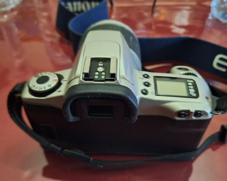 Máquina fotográfica Canon