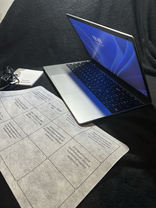 15,6-calowy budżetowy laptop multimedialny