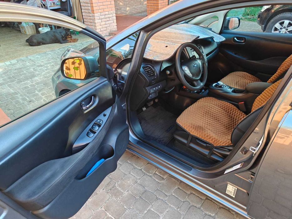 Nissan Leaf 2016