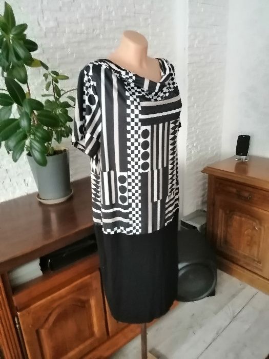 Elegancka sukienka creation oversize, duzy rozmiar