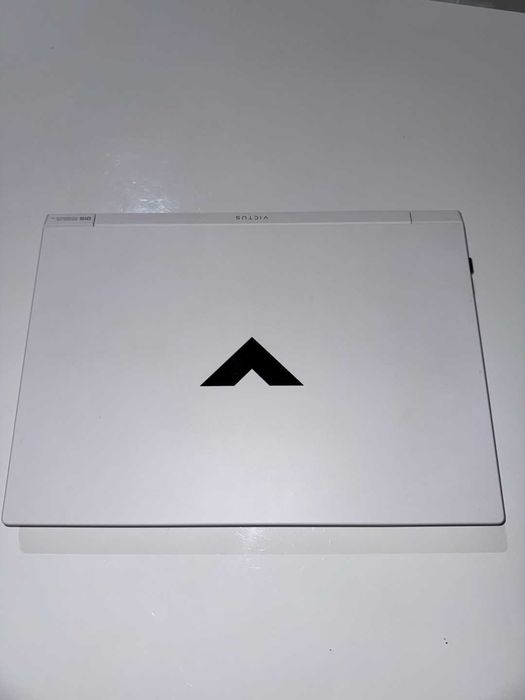 Laptop HP Victus i5-12450H /GTX 1650/8GB RAM/512GB SSD – mało używany