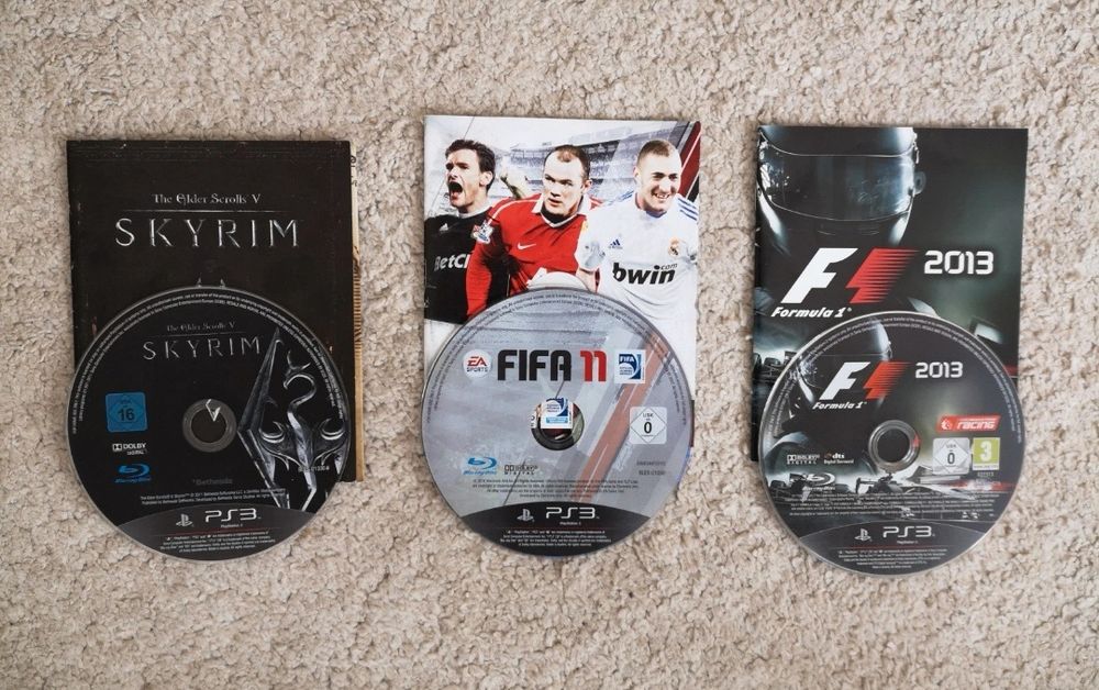 Conjunto de 10 jogos com manuais para PS3 (sem caixas)