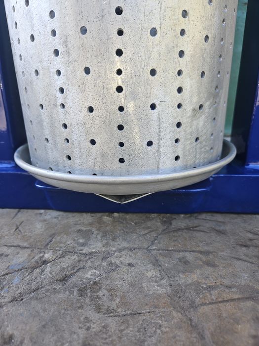 Мощный прес для сока...