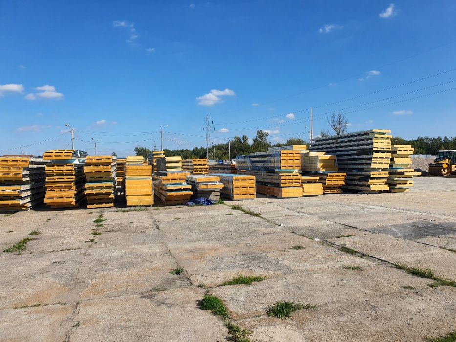 Płyta warstwowa NOWA w II gatunku obornicka Płyty Warstwowe PREKON