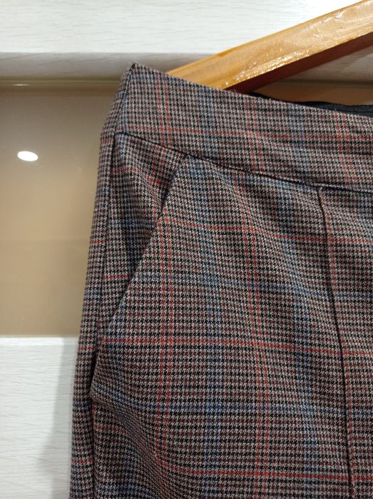 Жіночі брюки вкорочені