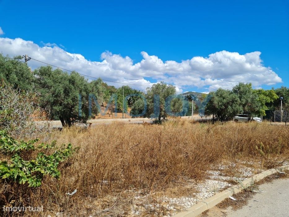 Excelente Terreno Urbano com projeto aprovado