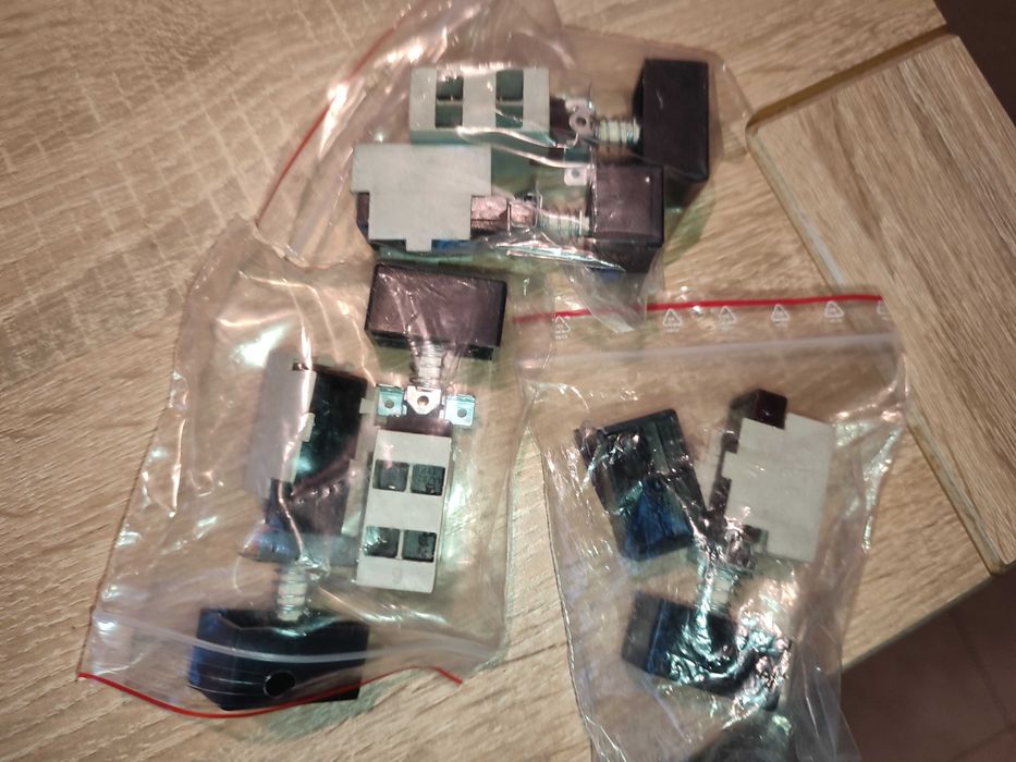 Przełącznik wyłącznik sieciowy ISOSTAT nowe 4 sztuki telewizora radia