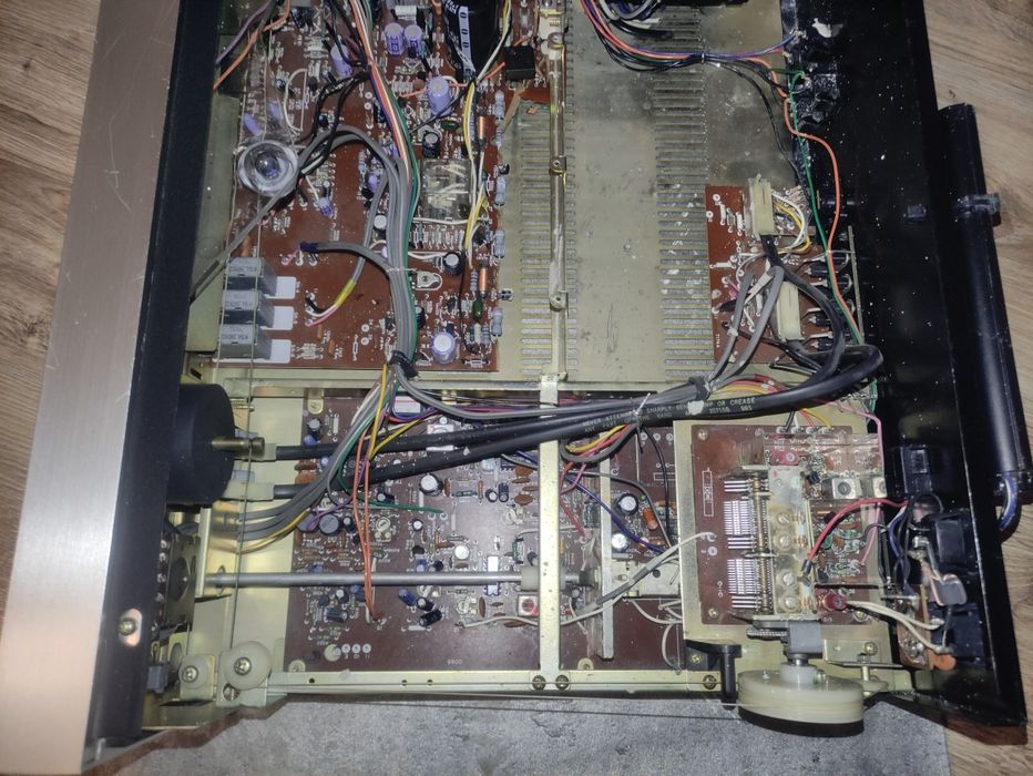 Amplituner vintage Philips 22AH683/00