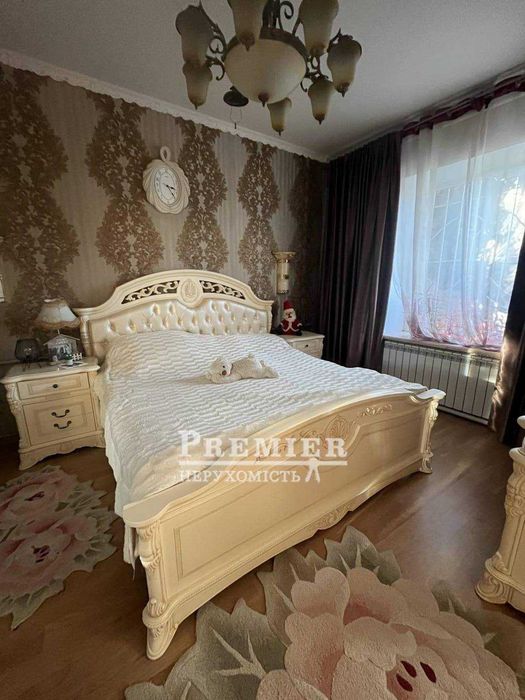 Будинок 118 кв з сучасним ремонтом з великою ділянкою землі 83.4 сотки