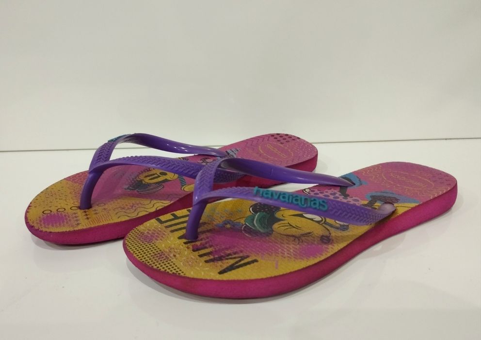 Chinelos Havaianas Minnie e Mickey - Tam. 33/34