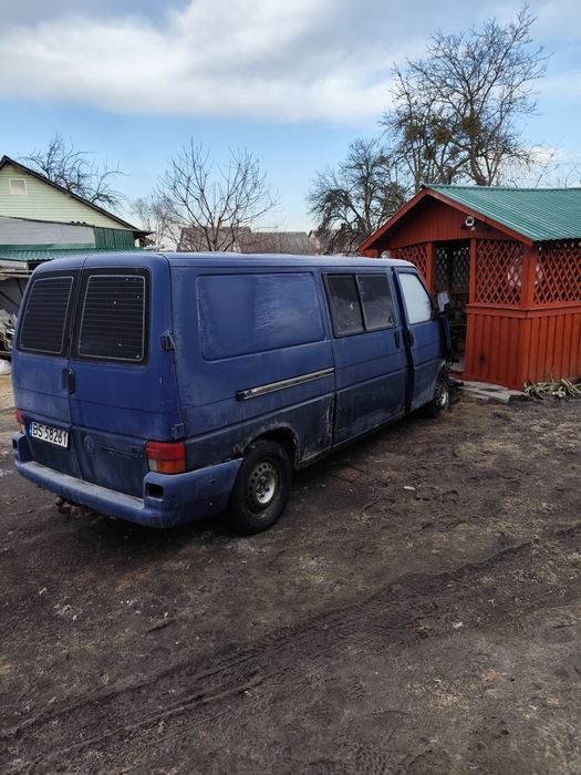 Вольсваген т 4 2,5 75кв максибаза