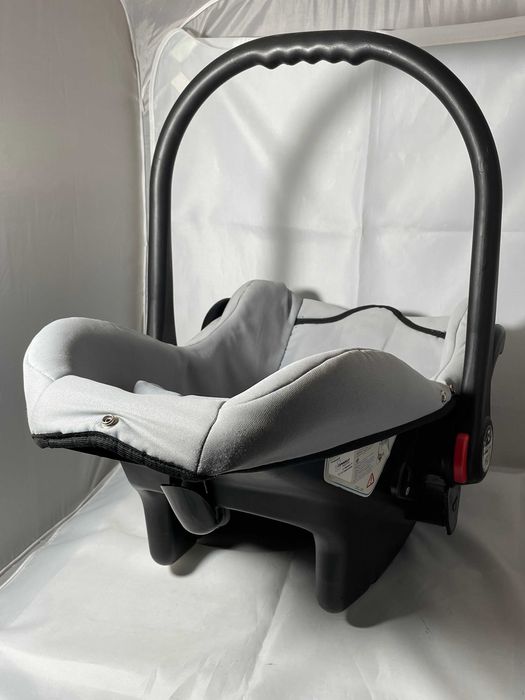 Fotelik samochodowy nosidełko Camarelo Carlo 0-10 kg