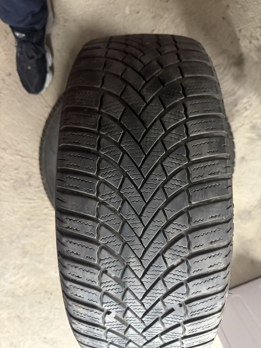 Зимові шини  R17