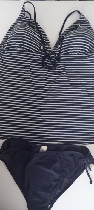 Продається купальник.