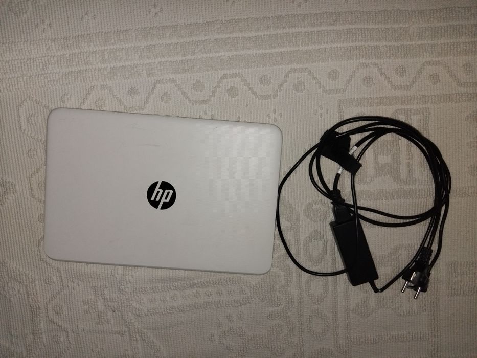 Computador com carregador