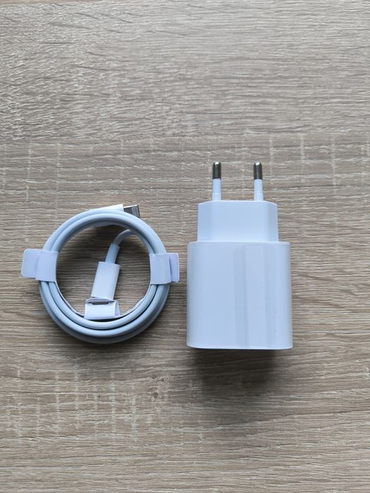 NOWY ZESTAW Ładowarka 20W kompatybilna z iPhone + kabel Lightning