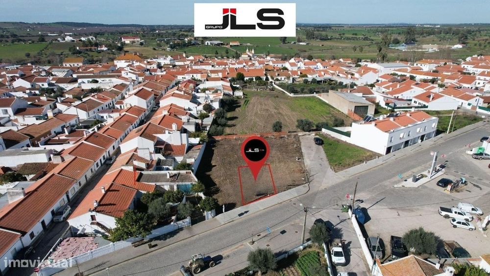 Lote de Terreno para construção de 241m2 | São Manços