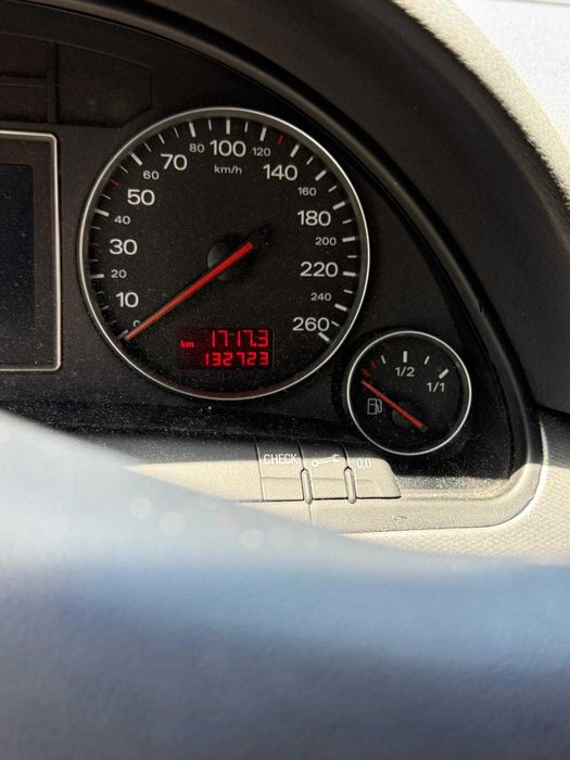 Audi A4 1.8 Turbo Automático – Excelente Estado | Pronto a Circular
