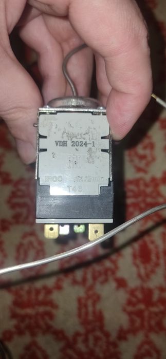 Термостат для холодильника ТАМ-133