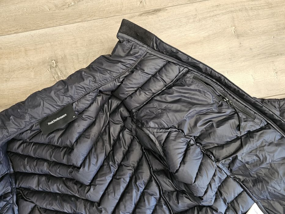 Kurtka puchowa Peak Performance XS W Frost Down Liner