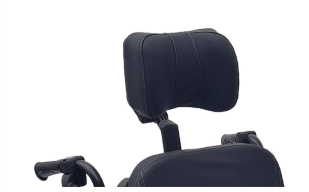 Багатофункціональне крісло колісне Rea Clematis