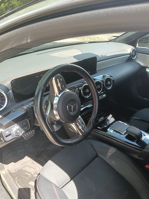 Mercedes c220 CLA  Nova 58 mil klm
