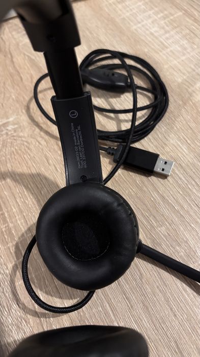 Headset Trust Rydo USB – Fone com Microfone para Trabalho