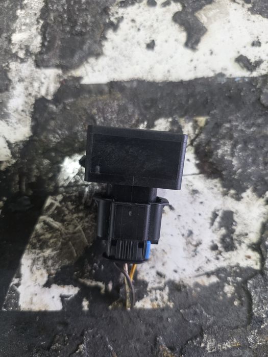 Sensor Zawieszenia IDS opel insignia A